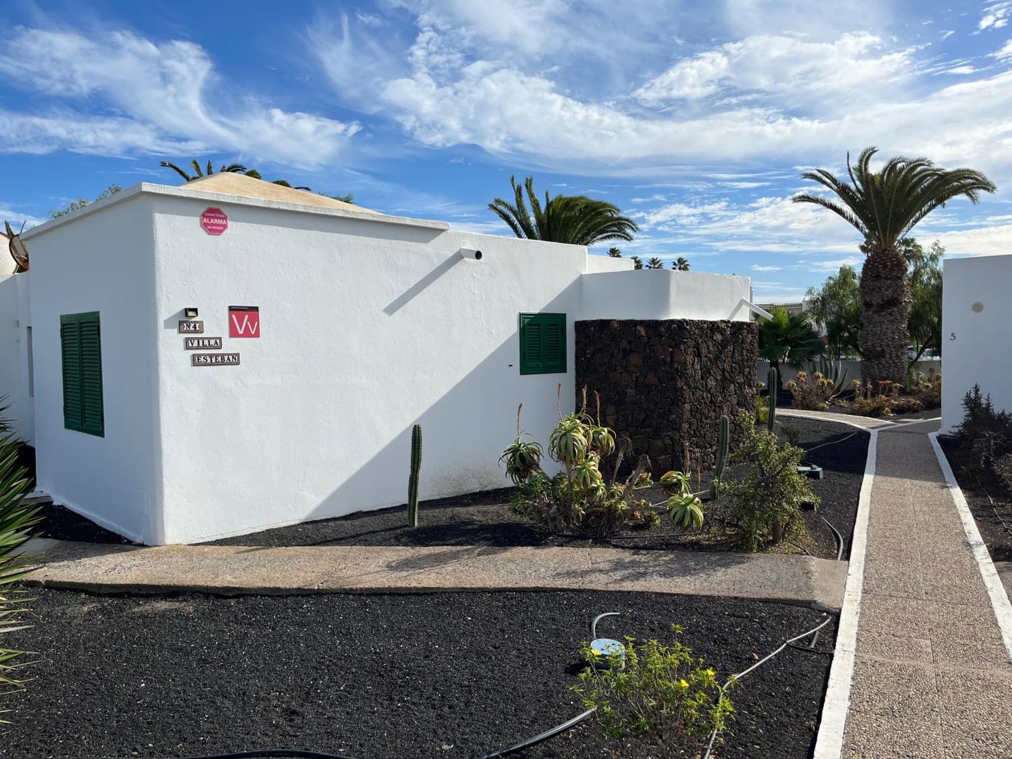 Villa Esteban Playa Blanca  Exterior photo